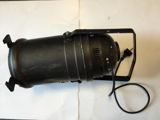 PAR 64 - Strahlergehäuse schwarz, defekt 