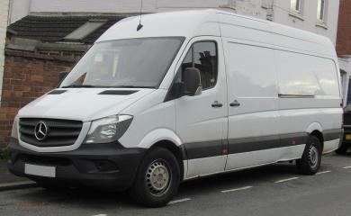 Vermietung - Fahrzeug / Sprinter - Wochenendsatz incl 200km 